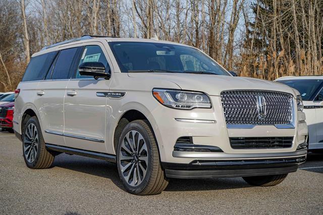 new 2024 Lincoln Navigator car, priced at $108,755