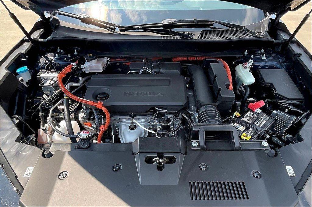 new 2026 Honda CR-V Hybrid car, priced at $41,675