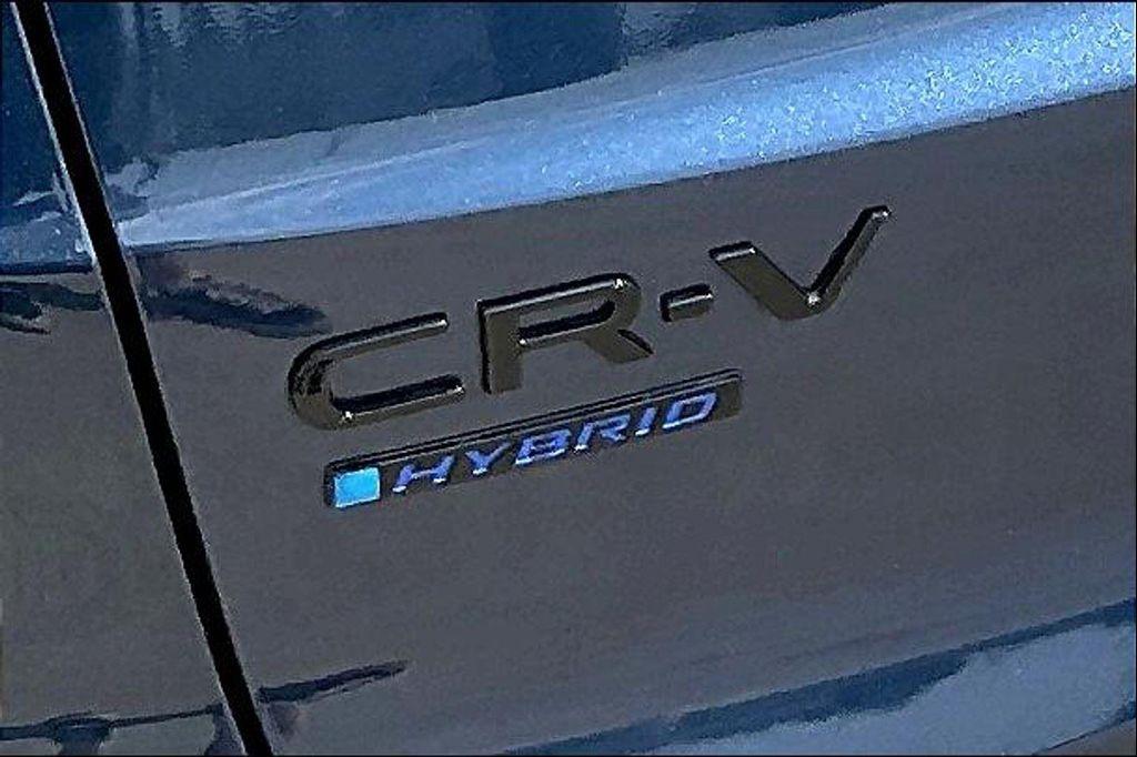 new 2026 Honda CR-V Hybrid car, priced at $41,675