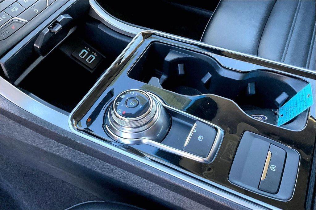 used 2020 Ford Edge car, priced at $17,500