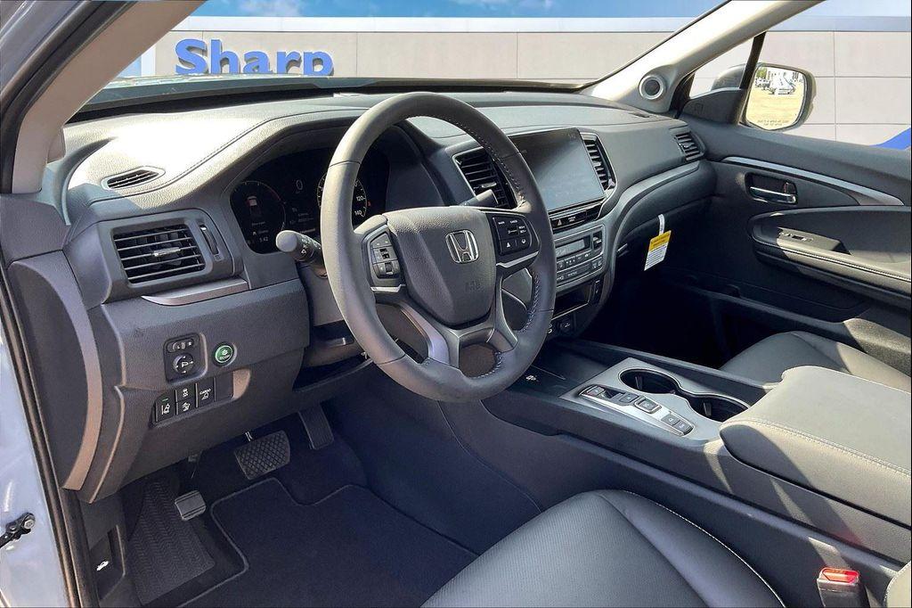 new 2025 Honda Ridgeline car, priced at $45,135