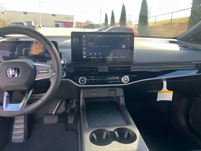 new 2025 Honda Prologue car, priced at $56,605