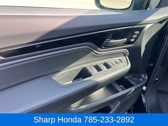 new 2025 Honda Odyssey car, priced at $45,950