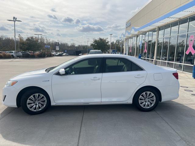 used 2013 Toyota Camry Hybrid car, priced at $9,000