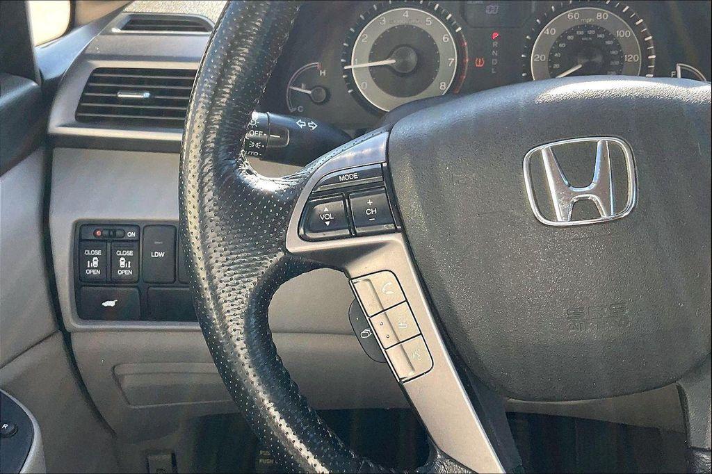 used 2014 Honda Odyssey car, priced at $16,500