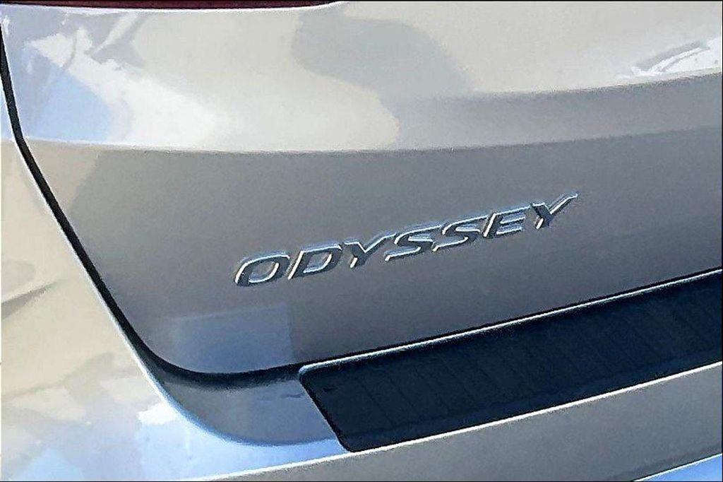 new 2026 Honda Odyssey car, priced at $42,048