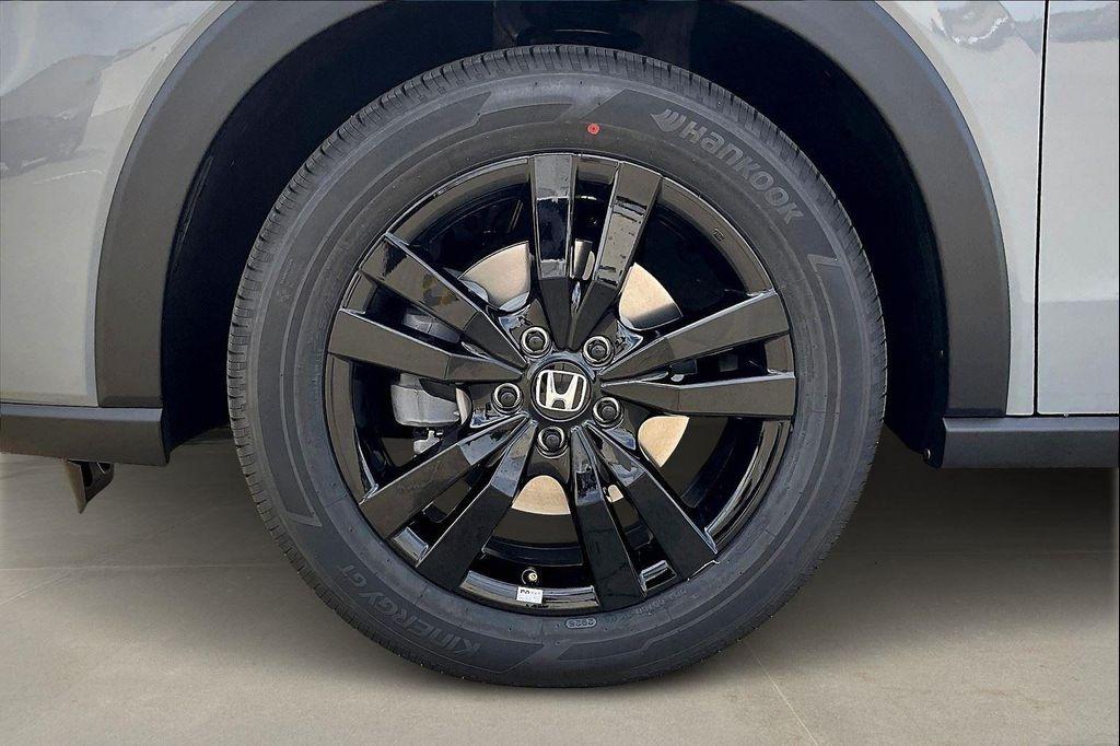 new 2026 Honda HR-V car, priced at $30,303