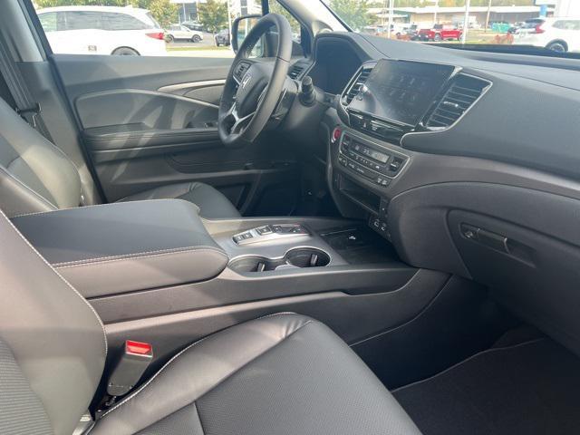 new 2025 Honda Ridgeline car, priced at $44,375