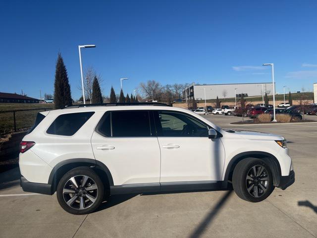 used 2023 Honda Pilot car, priced at $45,000