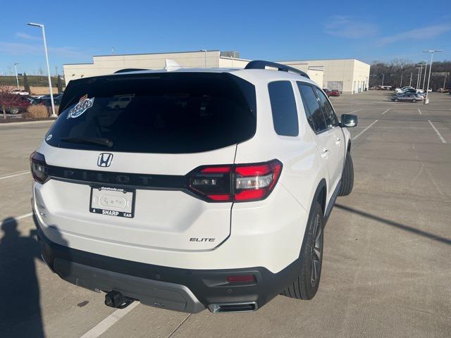 used 2023 Honda Pilot car, priced at $45,000