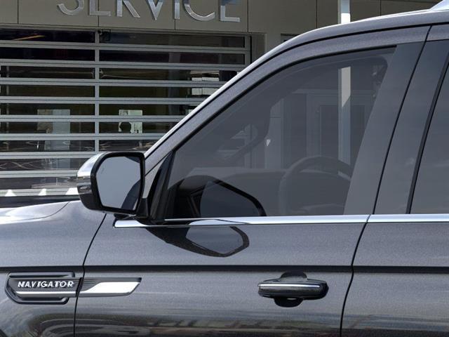 new 2024 Lincoln Navigator car, priced at $116,090