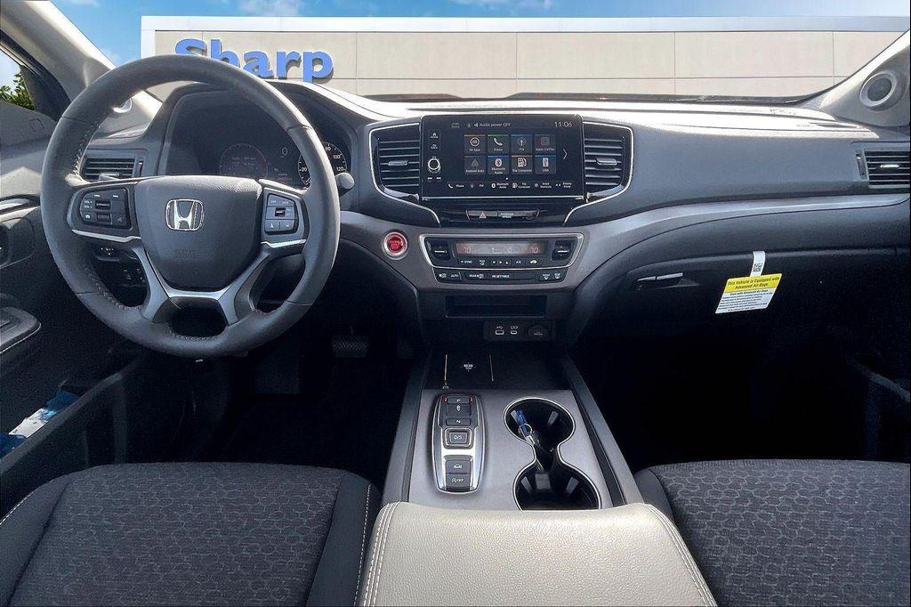 new 2025 Honda Ridgeline car, priced at $37,846
