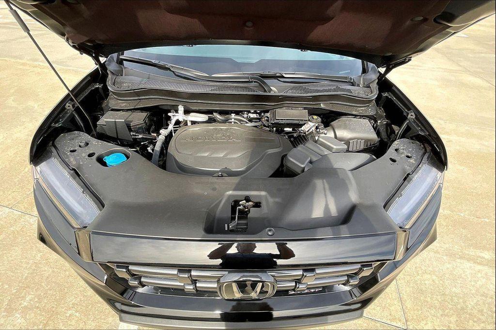 new 2025 Honda Ridgeline car, priced at $37,846