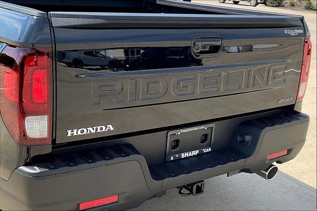 new 2025 Honda Ridgeline car, priced at $41,600