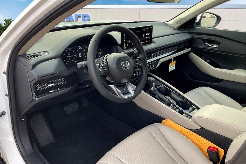 new 2025 Honda Accord Hybrid car, priced at $38,761
