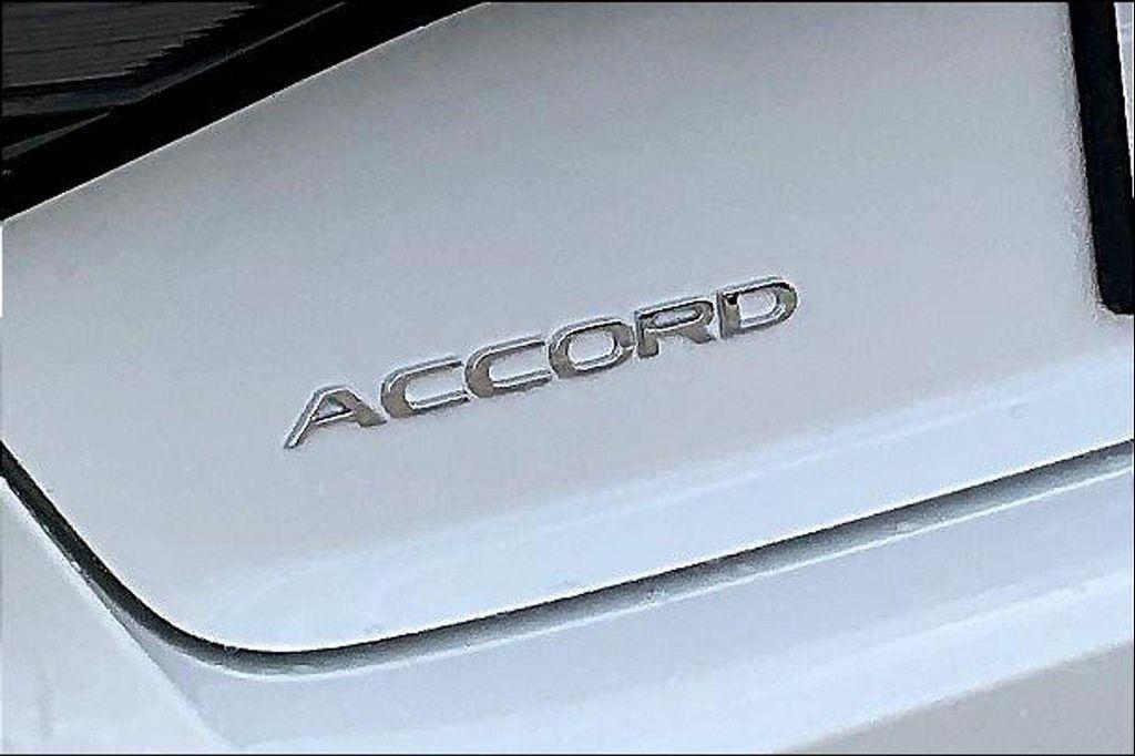 new 2025 Honda Accord Hybrid car, priced at $38,761