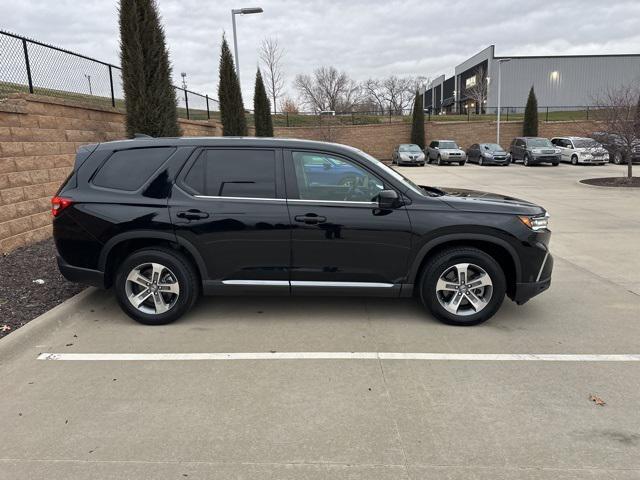 used 2024 Honda Pilot car, priced at $44,500