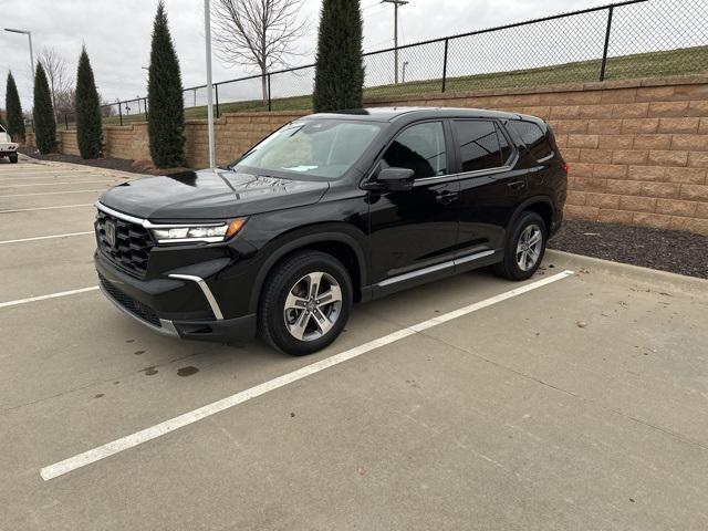 used 2024 Honda Pilot car, priced at $44,500