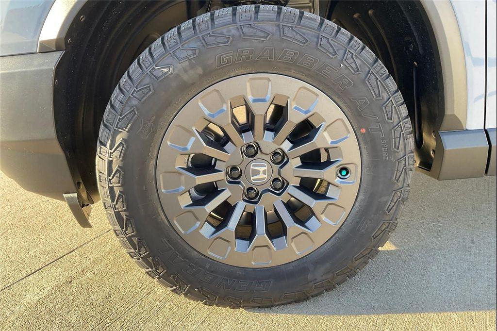 new 2026 Honda Passport car, priced at $49,702