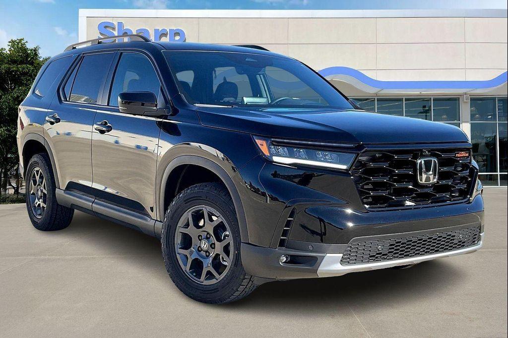 new 2025 Honda Pilot car, priced at $48,445