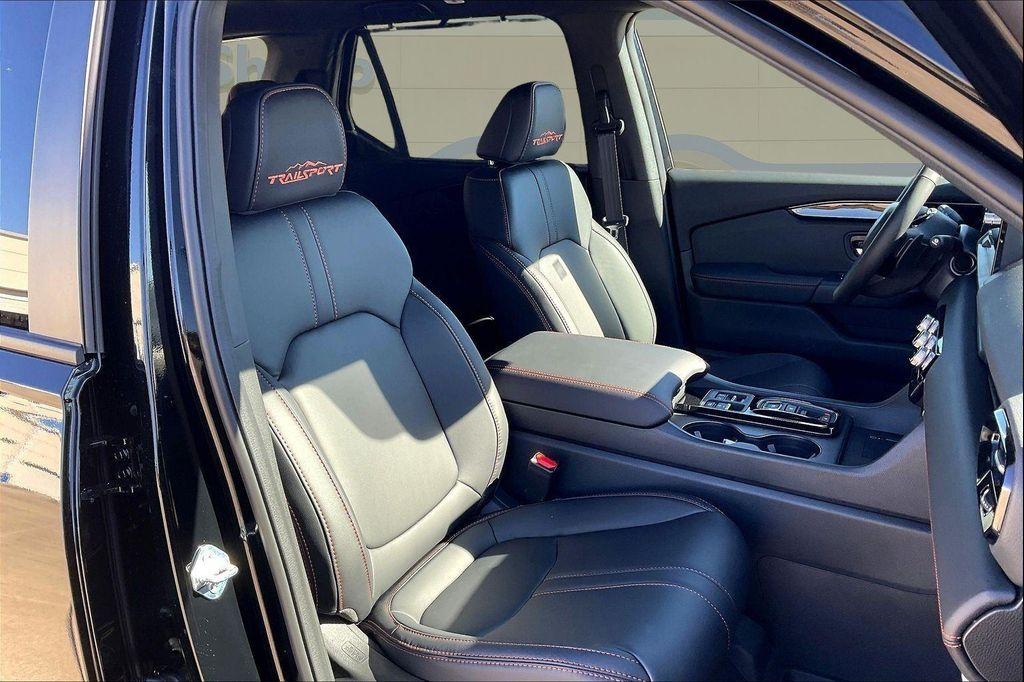 new 2025 Honda Pilot car, priced at $48,445
