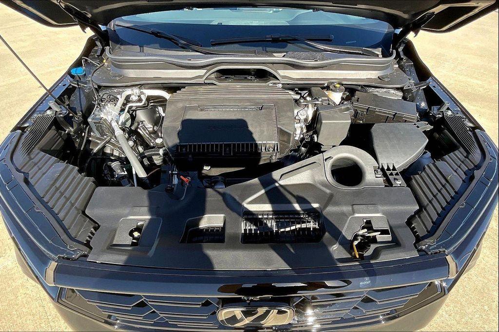 new 2025 Honda Pilot car, priced at $48,445