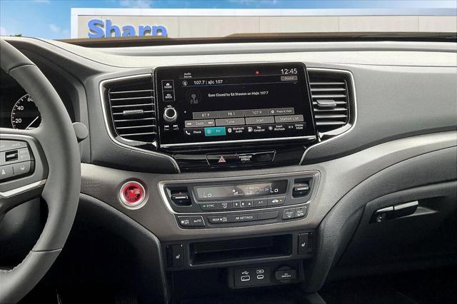 new 2025 Honda Ridgeline car, priced at $42,825