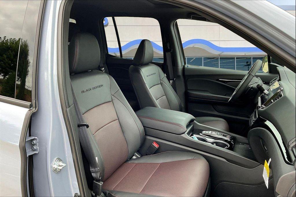 new 2025 Honda Ridgeline car, priced at $45,222
