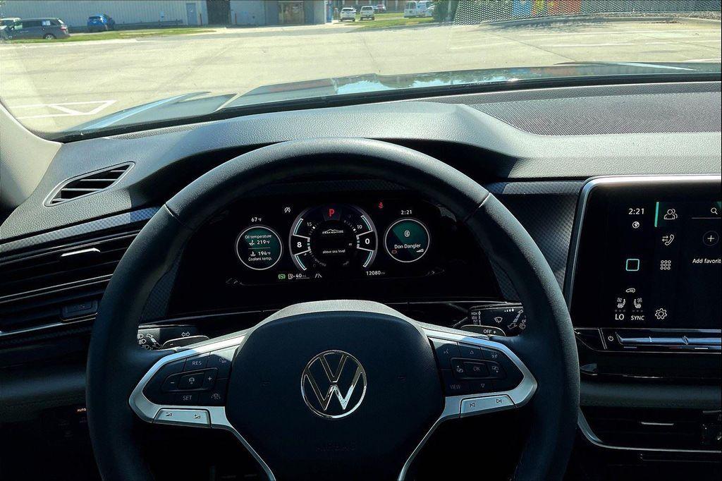 used 2025 Volkswagen Atlas car, priced at $41,000