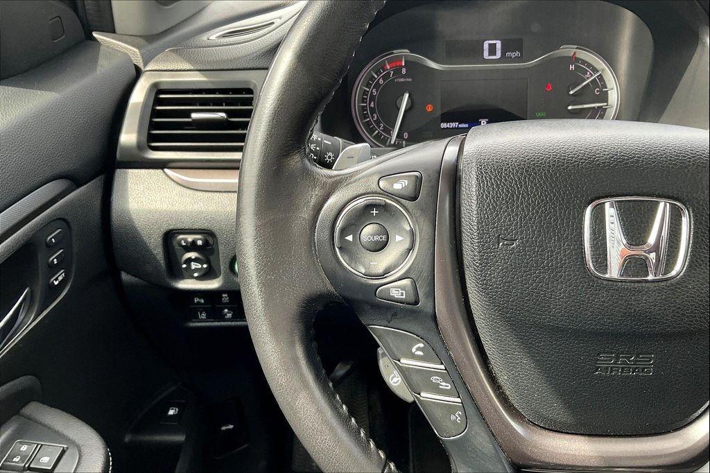 used 2022 Honda Ridgeline car, priced at $28,000