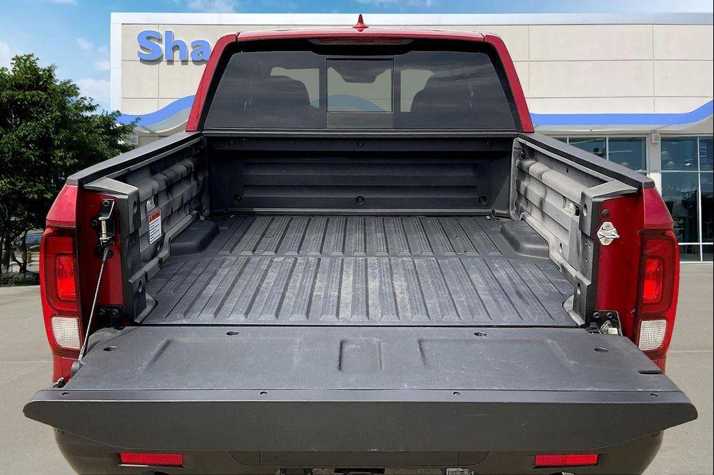 used 2022 Honda Ridgeline car, priced at $28,000