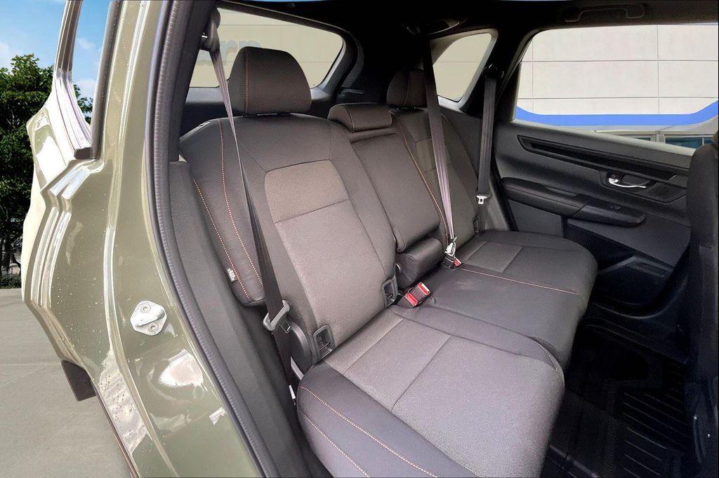 new 2026 Honda CR-V Hybrid car, priced at $39,231