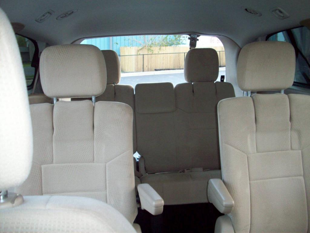 used 2014 Dodge Grand Caravan car, priced at $10,700