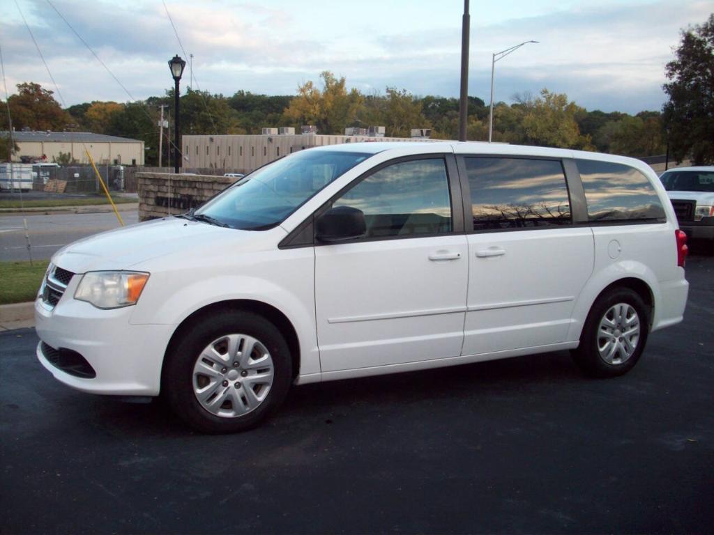 used 2014 Dodge Grand Caravan car, priced at $10,700
