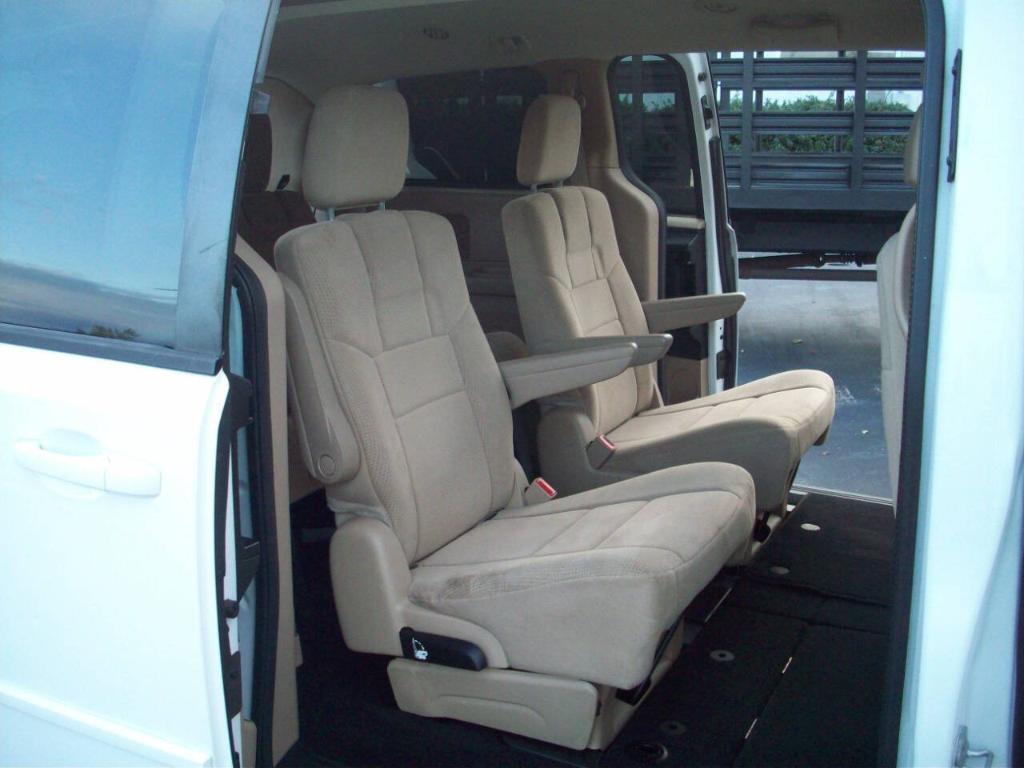 used 2014 Dodge Grand Caravan car, priced at $10,700