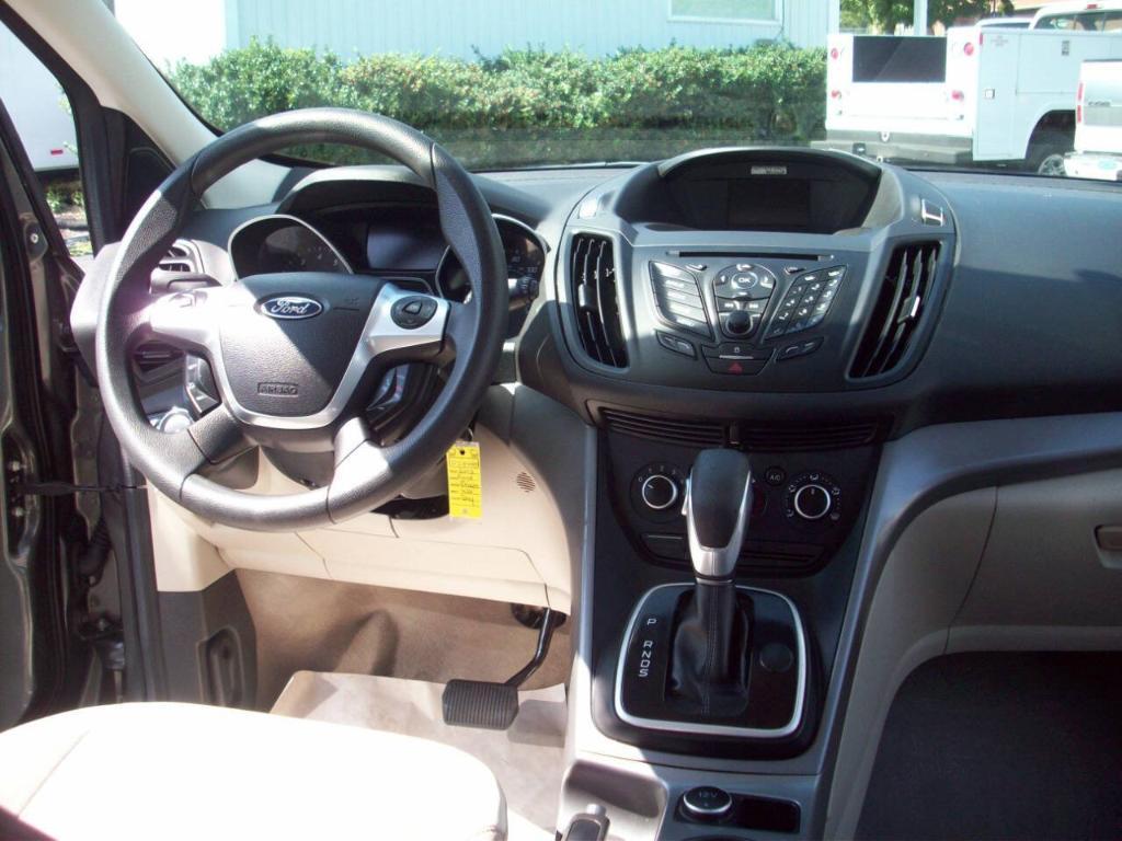 used 2013 Ford Escape car, priced at $13,800