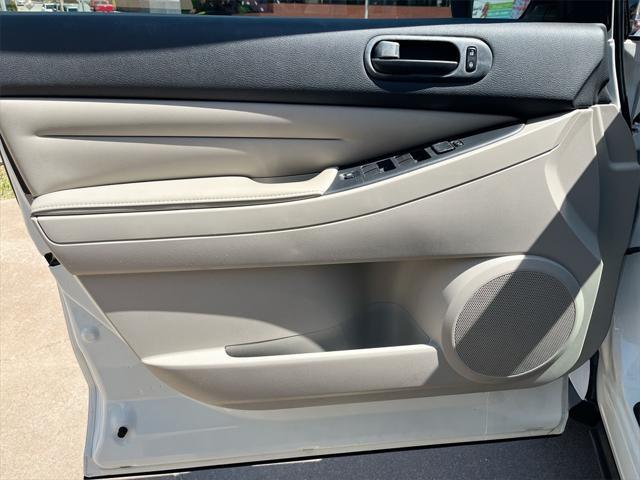 used 2011 Mazda CX-7 car, priced at $6,990