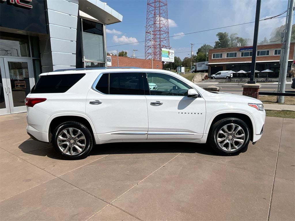 used 2020 Chevrolet Traverse car, priced at $30,000