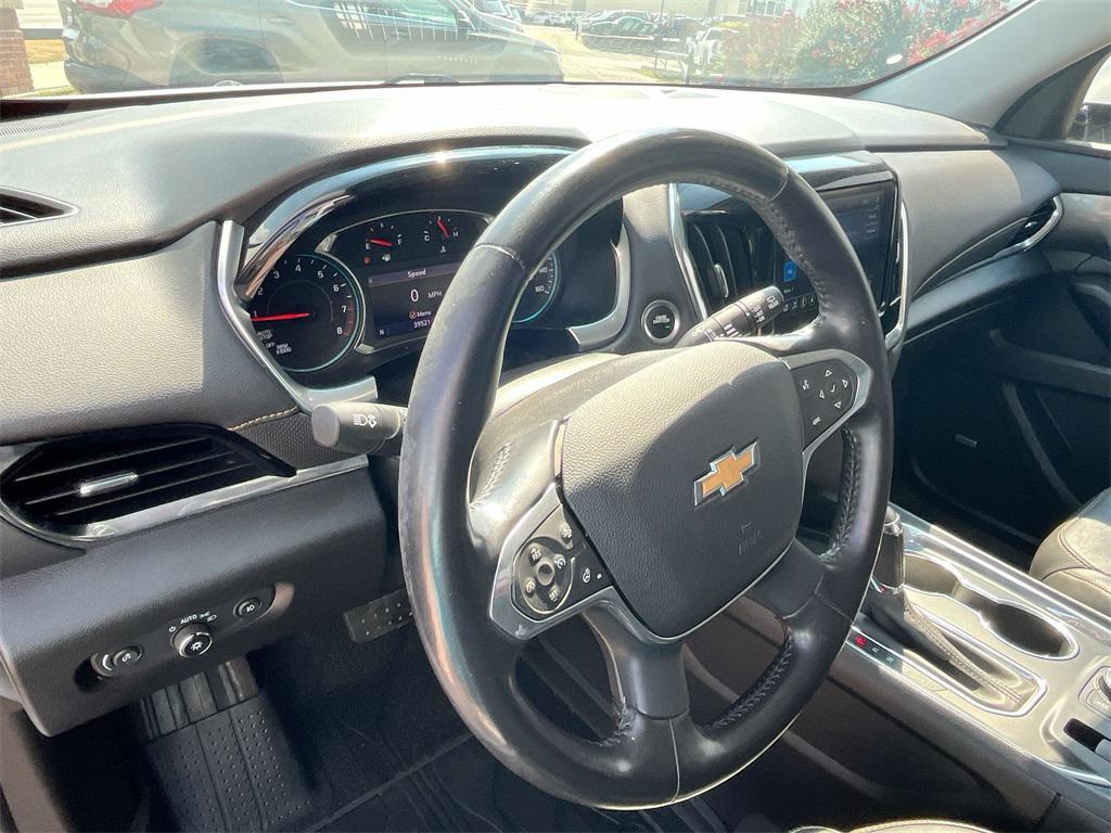 used 2020 Chevrolet Traverse car, priced at $30,000