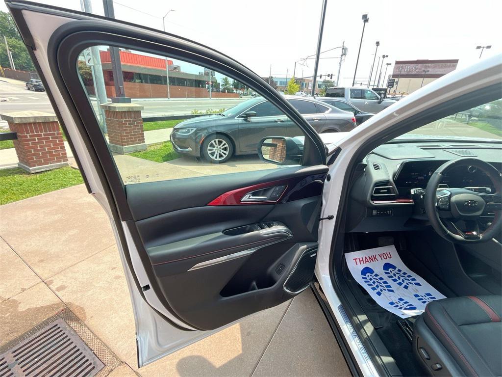 used 2024 Chevrolet Traverse car, priced at $50,000