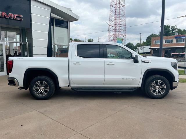 new 2025 GMC Sierra 1500 car, priced at $44,945