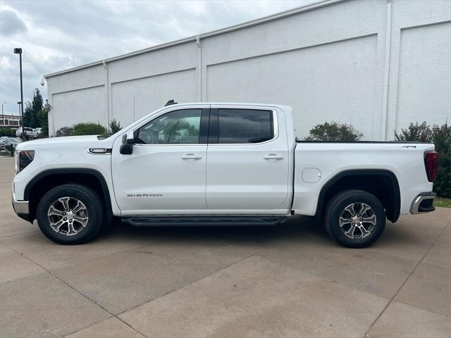 new 2025 GMC Sierra 1500 car, priced at $44,945