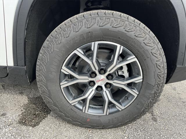 new 2025 GMC Acadia car, priced at $51,530