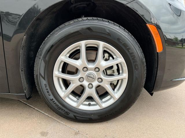 used 2023 Chrysler Pacifica car, priced at $24,000