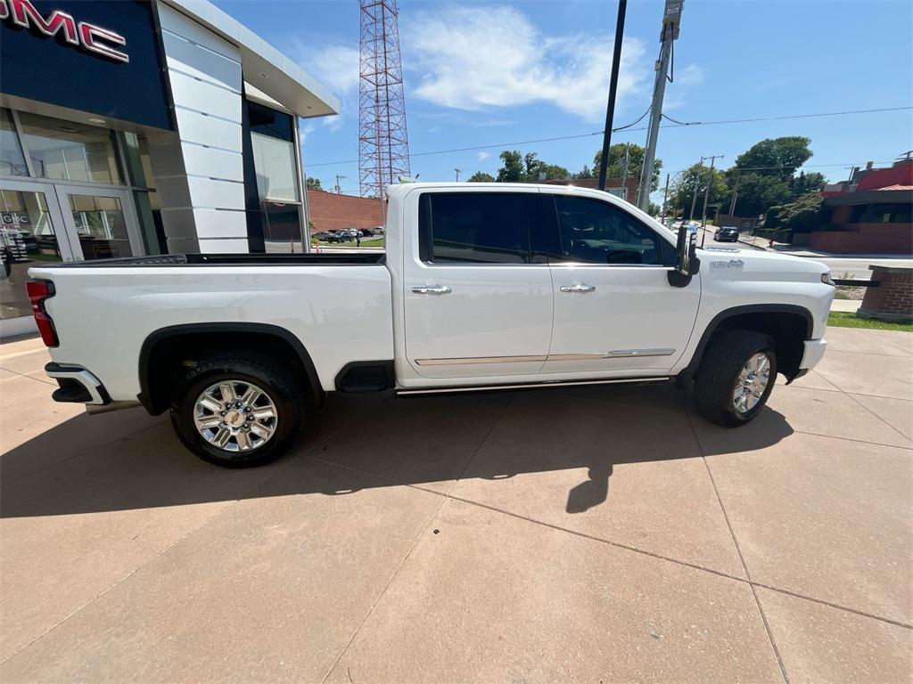 used 2025 Chevrolet Silverado 2500 car, priced at $77,000