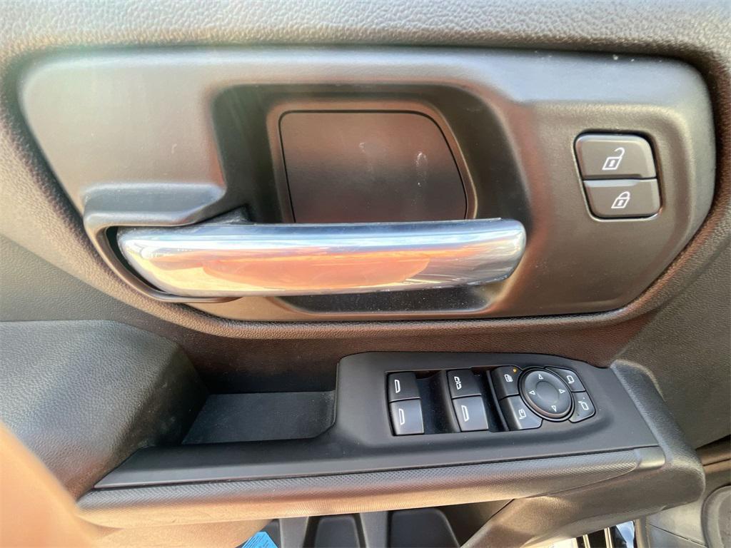 used 2021 Chevrolet Silverado 2500 car, priced at $43,500