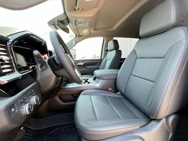 new 2025 GMC Sierra 2500 car, priced at $75,195