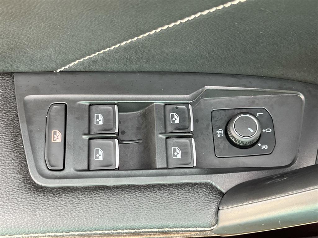 used 2022 Volkswagen Tiguan car, priced at $19,500