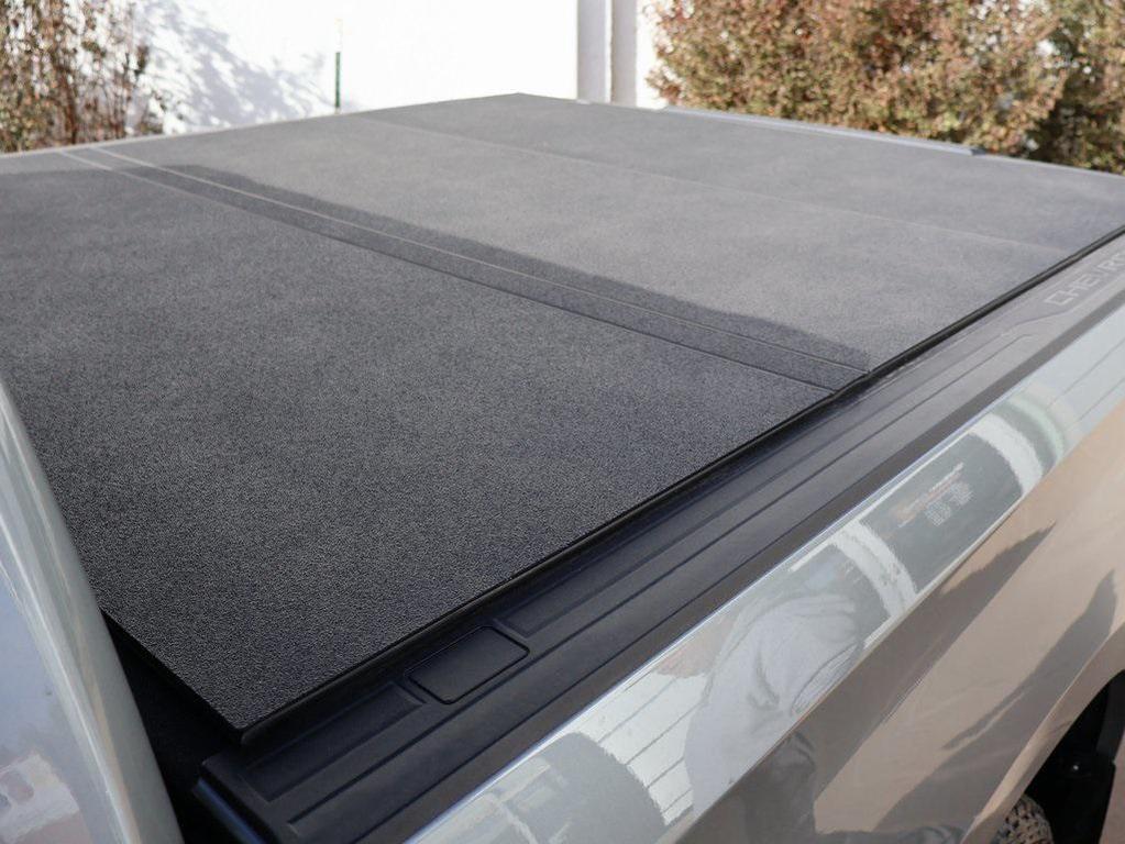 used 2025 Chevrolet Silverado 1500 car, priced at $60,000