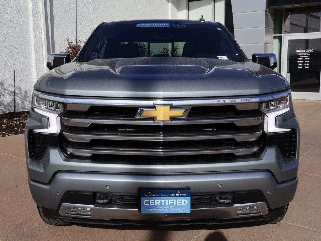 used 2025 Chevrolet Silverado 1500 car, priced at $60,000